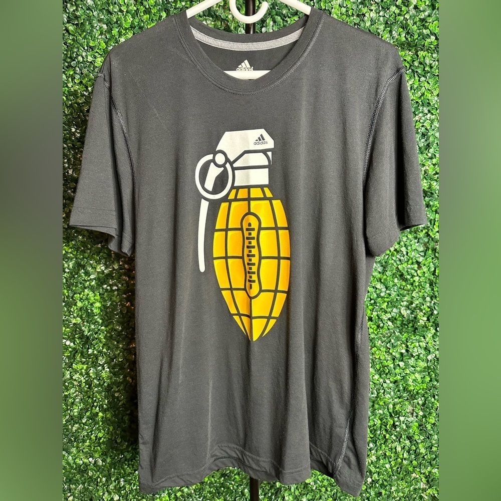 Adidas Climalite Football Grenade Graphic T-Shirt Size L